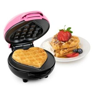 MyMini Pink Heart Waffle Maker